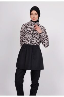 Sore Leopar Desenli Tesettür Mayo Takımı – 4'lü Paraşüt Pantolonlu Set (Boneli)