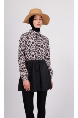 Sore Leopar Desenli Tesettür Mayo Takımı (Üst + Tayt + Çanta) – 3’lü Taytlı Set